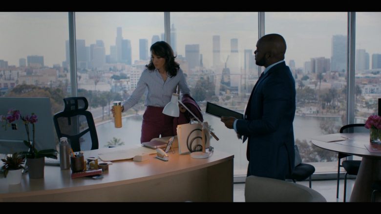 Microsoft Surface Studio All-In-One Computer Used by Jennifer Beals as Bette Porter in The L Word Generation Q Se (1)