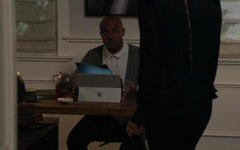 Microsoft Surface Tablet Used by Taye Diggs as Billy Baker in All American Season 2 Episode 8 (2)