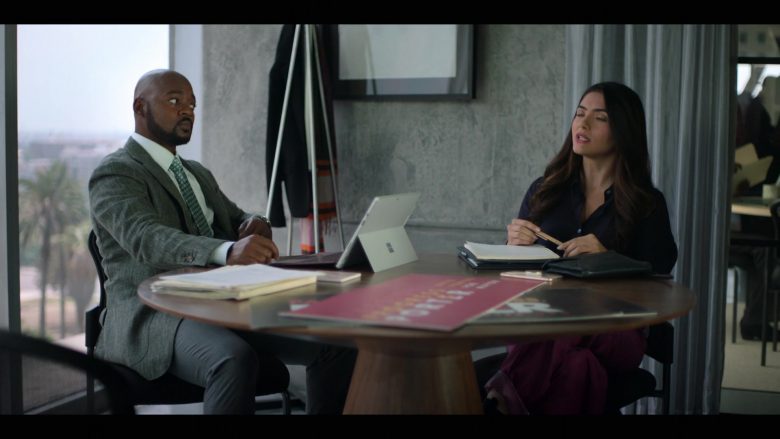 Microsoft Surface Tablet in The L Word Generation Q Season 1 Episode 2 Less Is More (1)