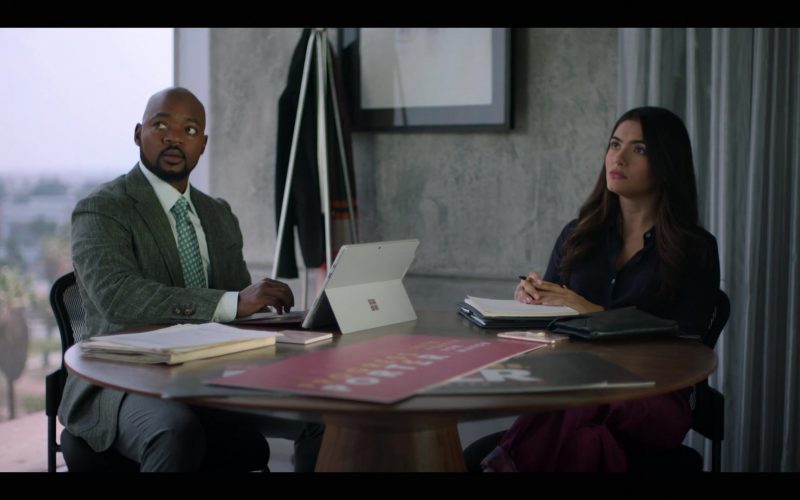 Microsoft Surface Tablet in The L Word Generation Q Season 1 Episode 2 Less Is More (2)