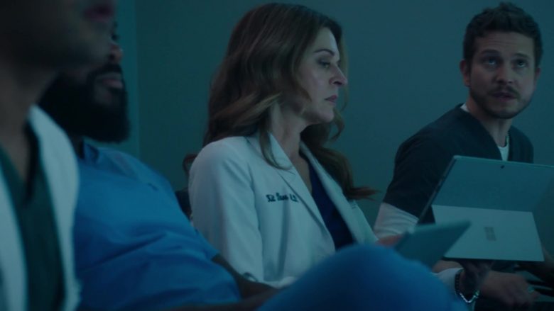 Microsoft Surface Tablets in The Resident Season 3 Episode 9 (2)