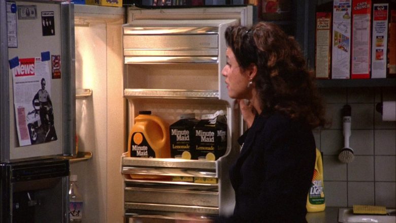 Minute Maid Juices in Seinfeld Season 6 Episode 3 The Pledge Drive (2)