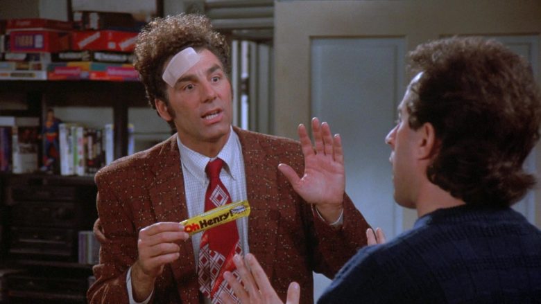 Nestlé Oh Henry! Candy Bar Enjoyed by Michael Richards as Cosmo Kramer in Seinfeld Season 7 Episode 12 (3)