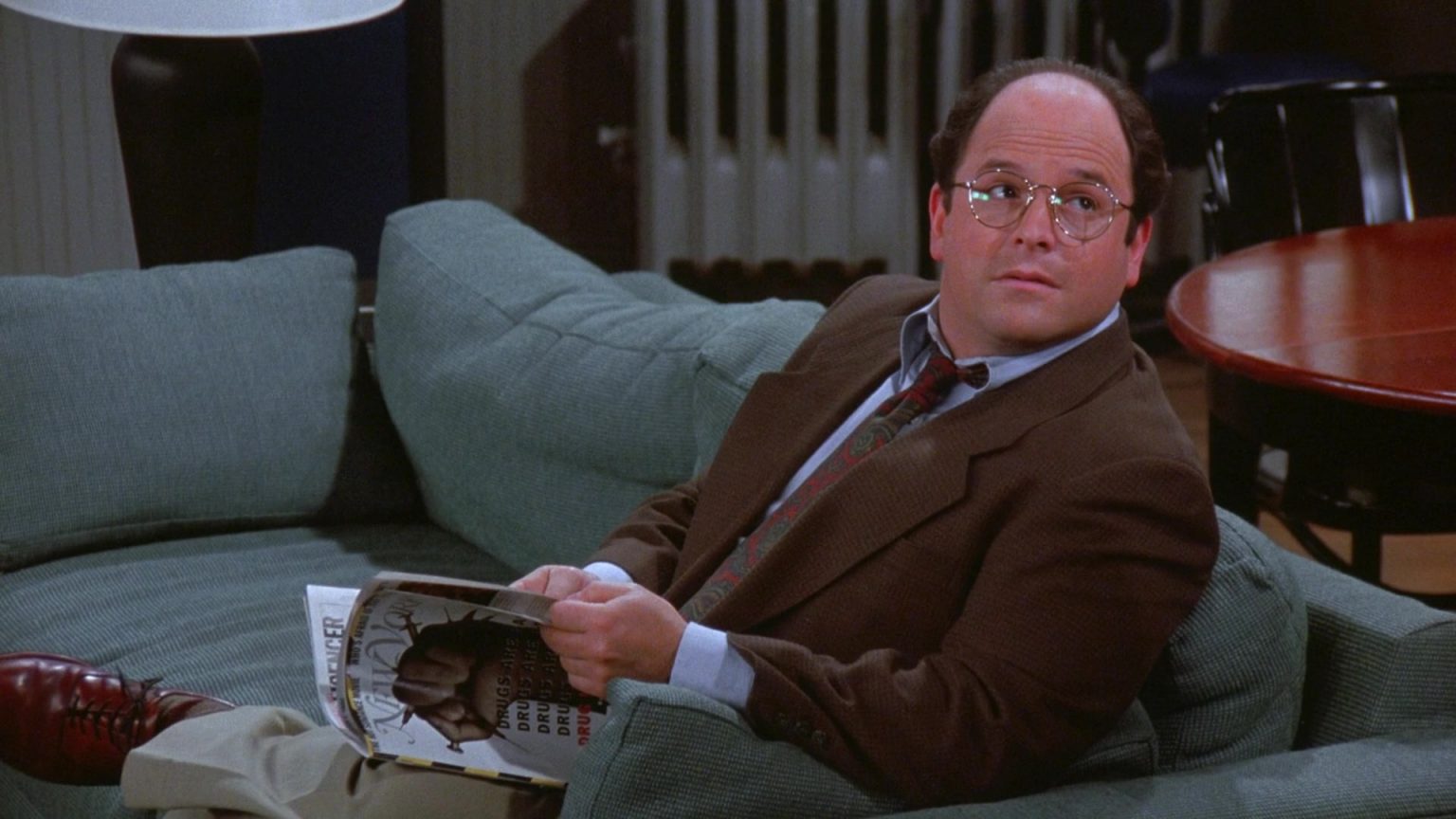 New York Magazine Held By Jason Alexander As Costanza In