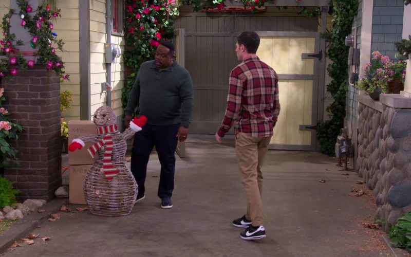 Nike Black Sneakers Worn by Max Greenfield as Dave in The Neighborhood Season 2 Episode 11 Welcome to the Scooter (1)