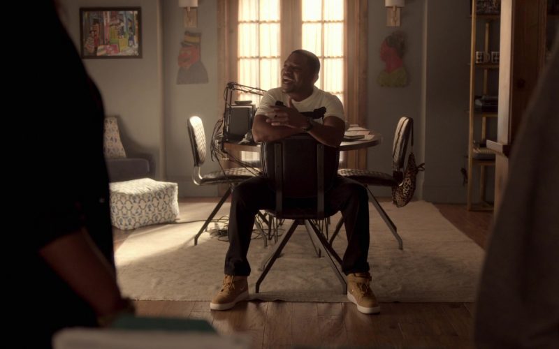 Nike High Top Shoes Worn by Mekhi Phifer as Markus Knox in Truth Be Told Season 1 Episode 5 Graveyard Love