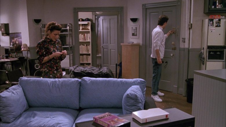 Nike White Shoes Worn by Jerry Seinfeld in Seinfeld Season 1 Episode 3 (4)
