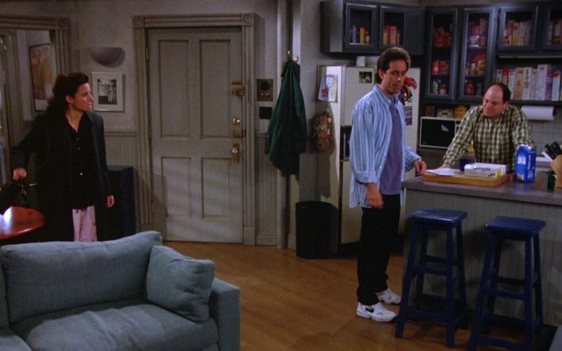 Nike White Shoes Worn by Jerry Seinfeld in Seinfeld Season 5 Episode 15 The Pie (2)