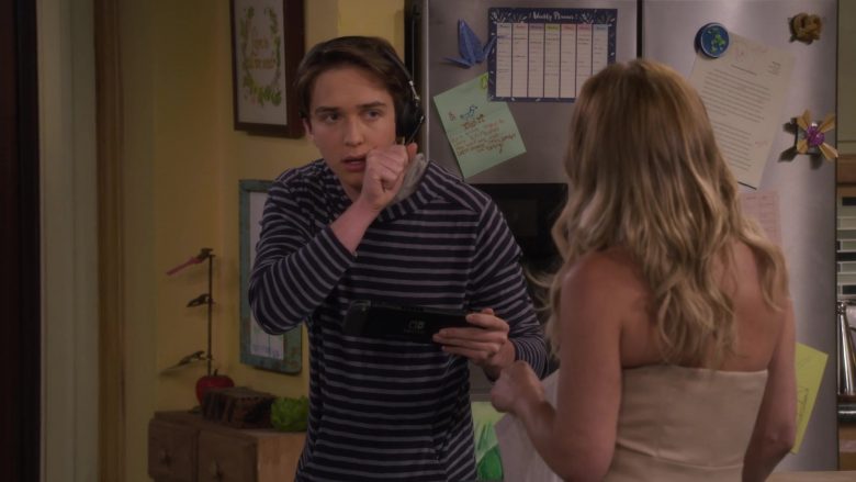 Nintendo Switch Video Game Console Held by Michael Campion as Jackson in Fuller House Season 5 Episode 5 (2)