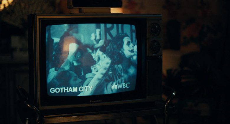 Panasonic TV in Joker (2)