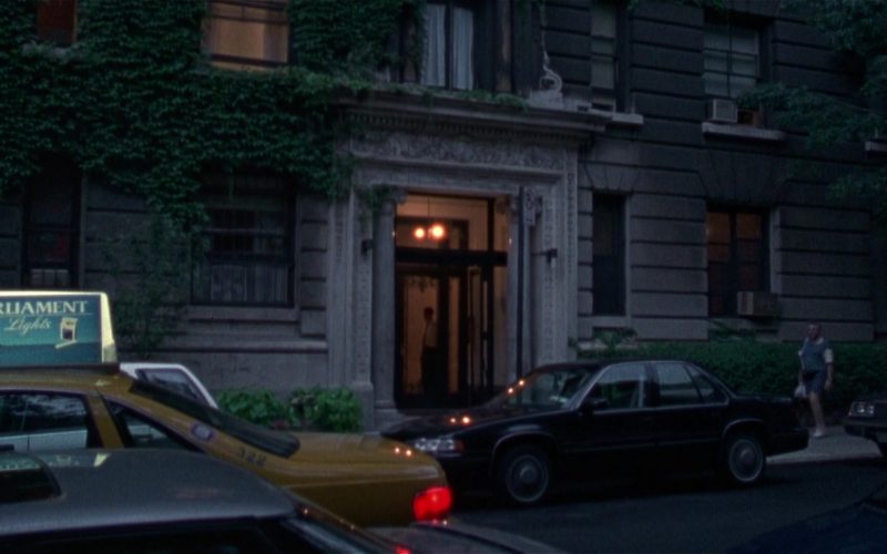 Parliament Light Cigarettes Taxi Advertising in Seinfeld Season 6 Episode 18 The Doorman