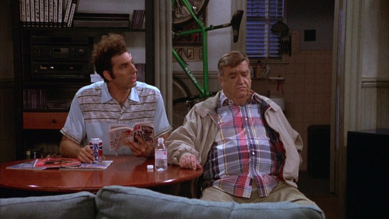 Pepsi Cola Enjoyed by Michael Richards as Cosmo Kramer in Seinfeld Season 4 Episode 5 (9)
