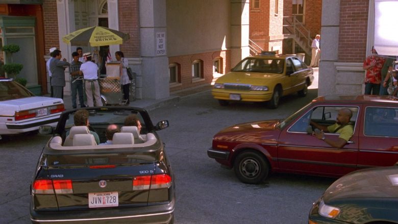 SAAB 900 Cabrio SE Generation 2 Car Used by Jerry Seinfeld in Seinfeld Season 9 Episode 20 The Puerto Rican Day (3)