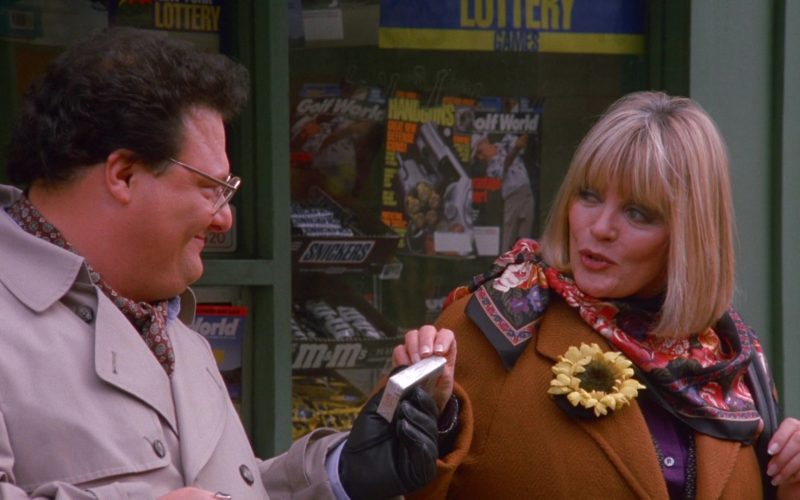 Snickers Bars and M&M's Candies in Seinfeld Season 6 Episode 11 The Switch (4)