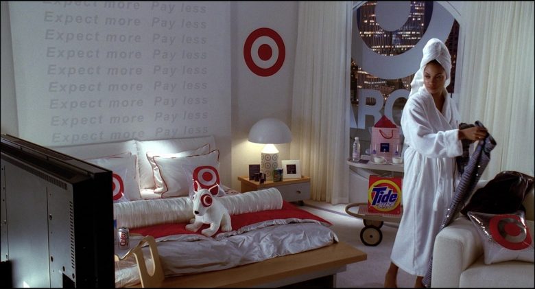 Target and Tide Bleach in Josie and the Pussycats