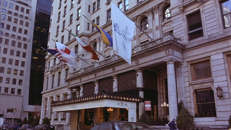 The Plaza Hotel in Seinfeld Season 6 Episode 20 The Doodle (2)