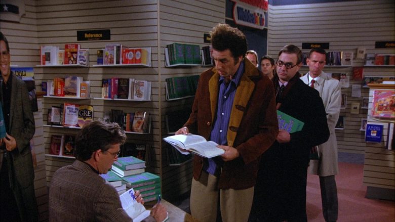 Waldenbooks Store in Seinfeld Season 6 Episode 13 The Scofflaw (3)