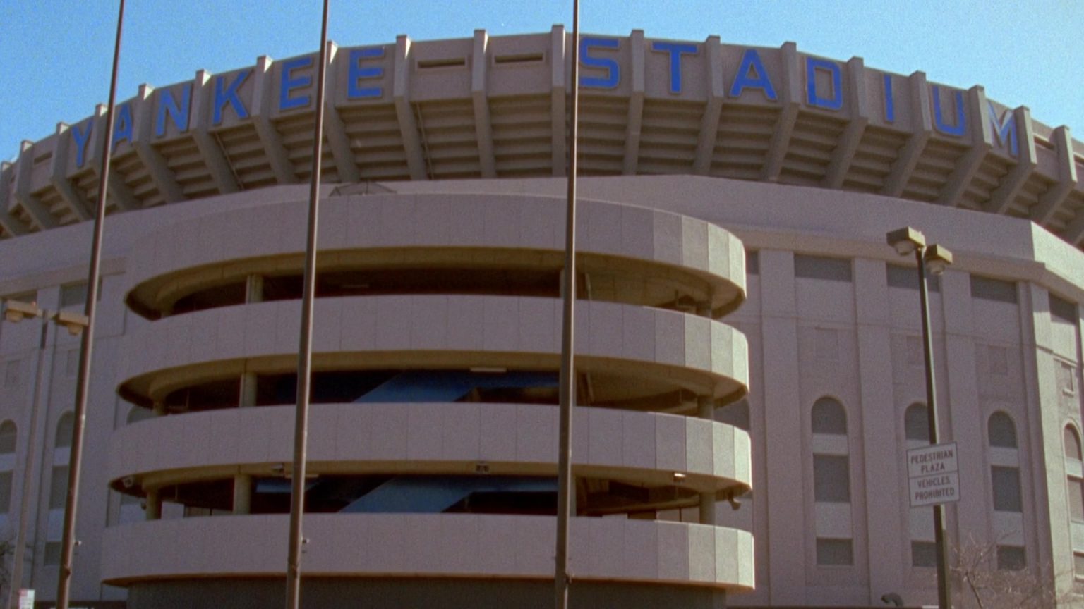 Yankee Stadium In Seinfeld Season 7 Episode 2122 "The Bottle Deposit