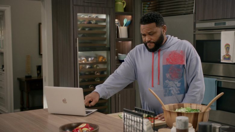 Apple MacBook Laptop Computer Used by Anthony Anderson as Dre in Black-ish Season 6 Episode 14 (2020)
