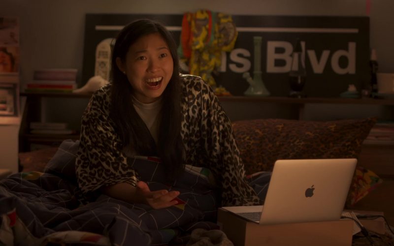 Apple MacBook Laptop Computer Used by Awkwafina as Nora Lum in Awkwafina Is Nora from Queens Season 1 Episode 2 Atlantic City (2020