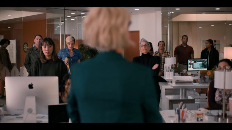 Apple iMac Computers in The L Word Generation Q Season 1 Episode 8 (2)