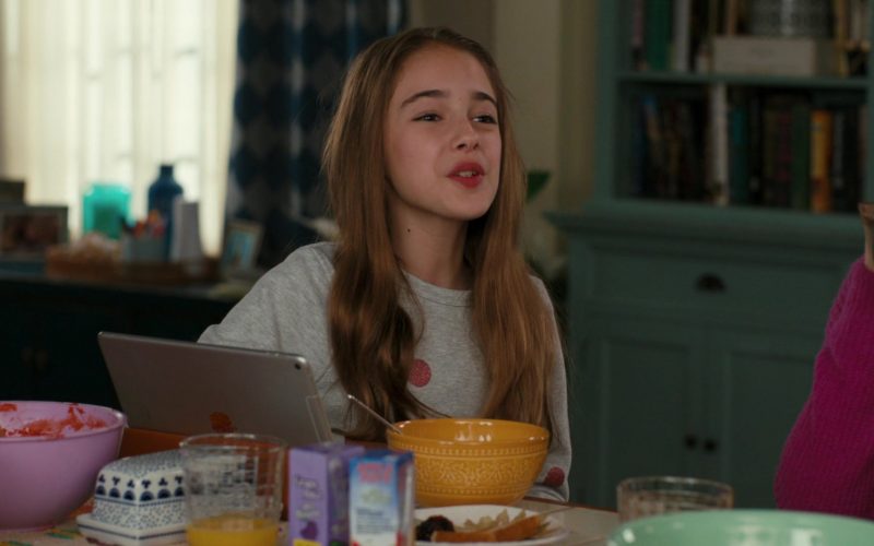Apple iPad Tablet Used by Julia Butters as Anna-Kat Otto in American Housewife Season 4 Episode 11 (2020)