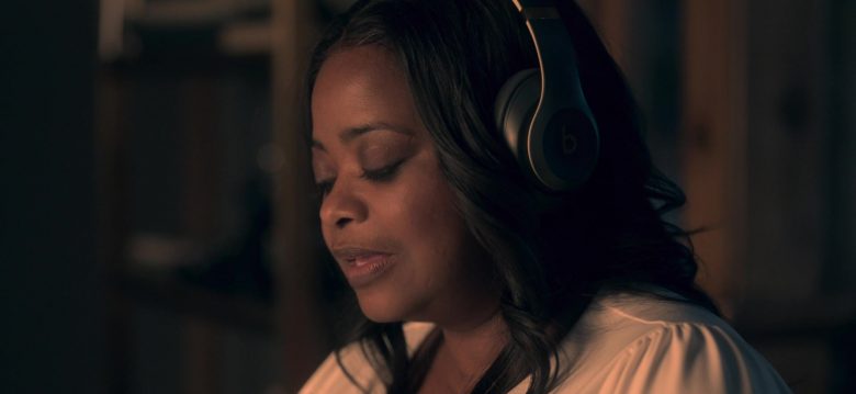 Beats Headphones Worn by Octavia Spencer in Truth Be Told Season 1 Episode 8 (2)