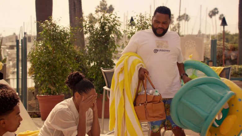 Burberry T-Shirt in White Worn by Anthony Anderson as Dre in Black-ish Season 6 Episode 13 Kid Life Crisis (2)