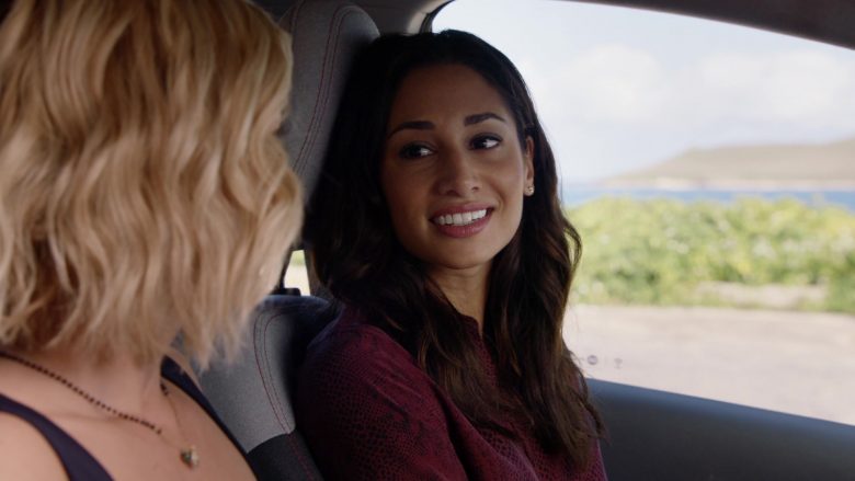 Chevrolet Bolt EV Car Driven by Meaghan Rath as Officer Tani Rey in Hawaii Five-0 Season 10 Episode 12 (3)