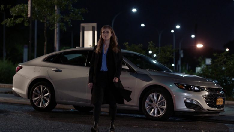 Chevrolet Car in Manifest Season 2 Episode 3 False Horizon