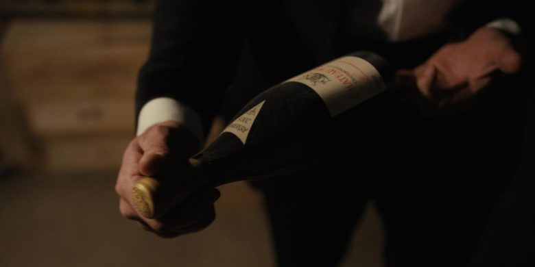 Château Rayas Wine in Servant Season 1 Episode 8 Jericho (2)
