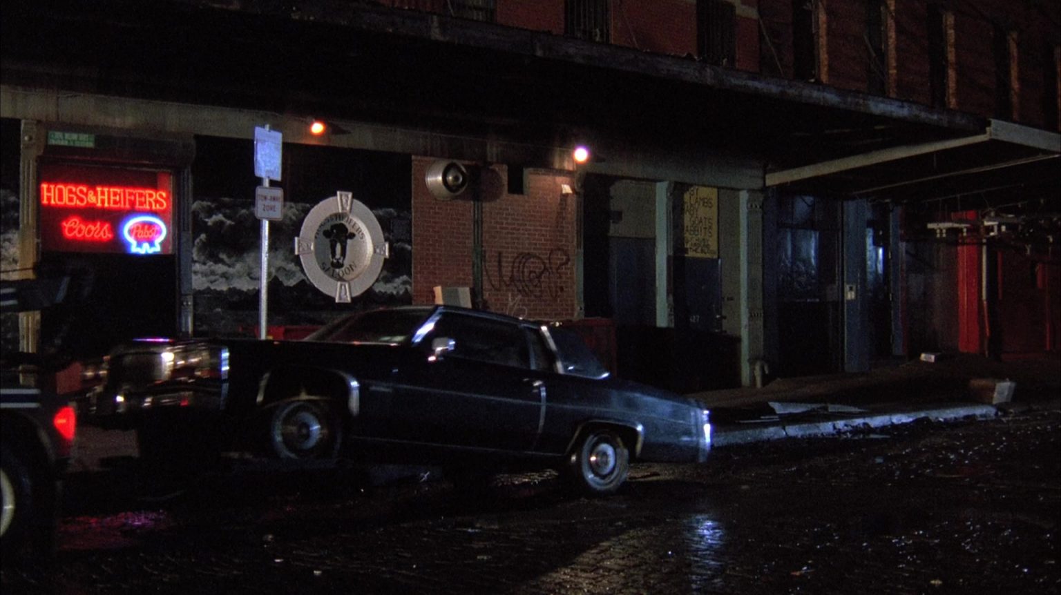 Coors And Pabst Signs In The Basketball Diaries (1995)