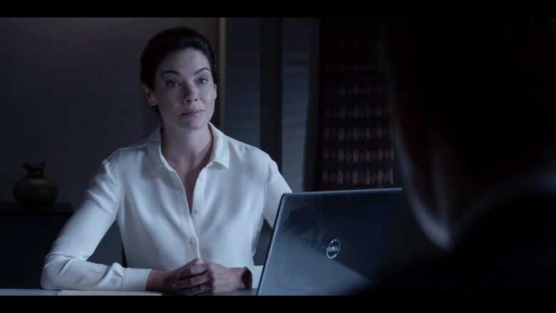 Dell Laptop Used by Michelle Monaghan as CIA case officer, Eva Geller in Messiah Season 1 Episode 1 He That Hath an Ear (2)