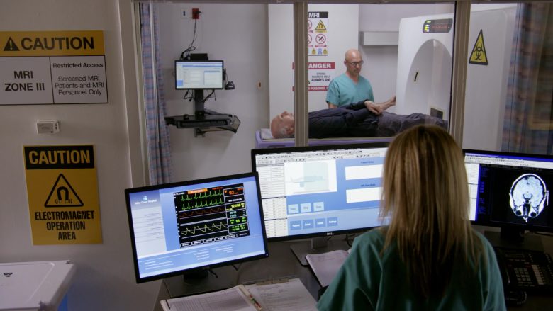 Dell Monitors in Curb Your Enthusiasm Season 10 Episode 2 (2020)