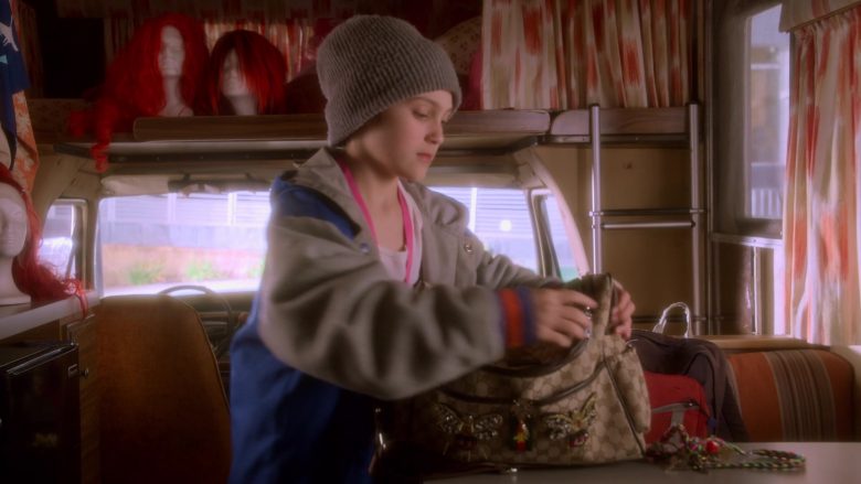 Gucci Bag Used by Izzy G. (Izzy Gaspersz) in AJ and the Queen Season 1 Episode 10 Dallas (1)