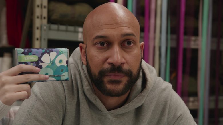 Kleenex Wipes Used by Keegan-Michael Key in Playing with Fire (1)