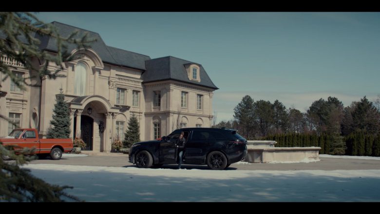 Land Rover Range Rover Velar Black SUV Used by Evan Roderick as Justin Davis in Spinning Out Season 1 Episode 5 (2)