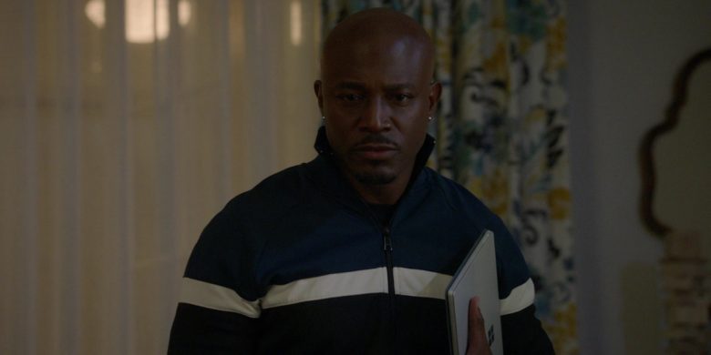 Microsoft Surface Tablet Used by Taye Diggs as Billy Baker in All American Season 2 Episode 9 One of Them Nights (3)