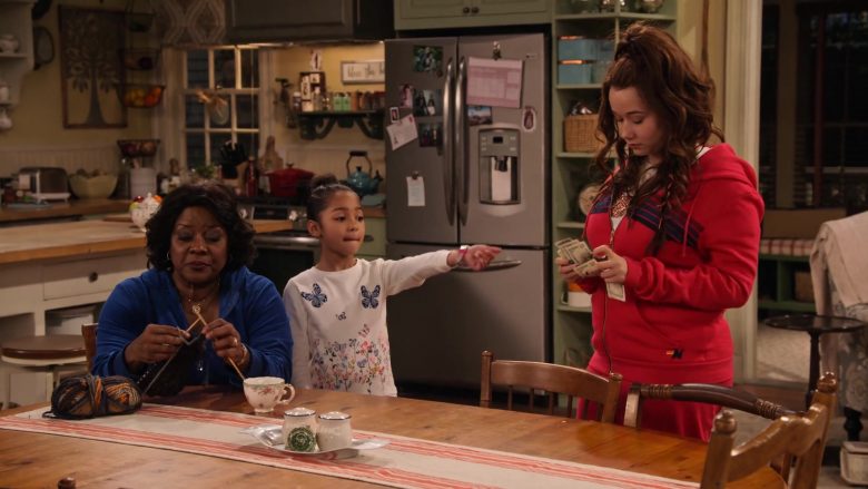 New Balance Hoodie and Sweatpants Worn by Talia Jackson as Jade McKellan in Family Reunion Season 1 Episode 16 (6)
