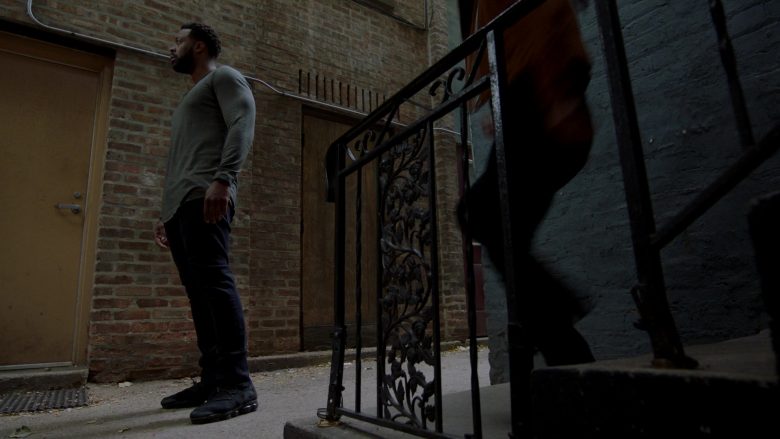 Nike All-Black Sneakers Worn by LaRoyce Hawkins as Officer Kevin Atwater in Chicago P.D. Season 7 Episode 10 Mercy (2020)