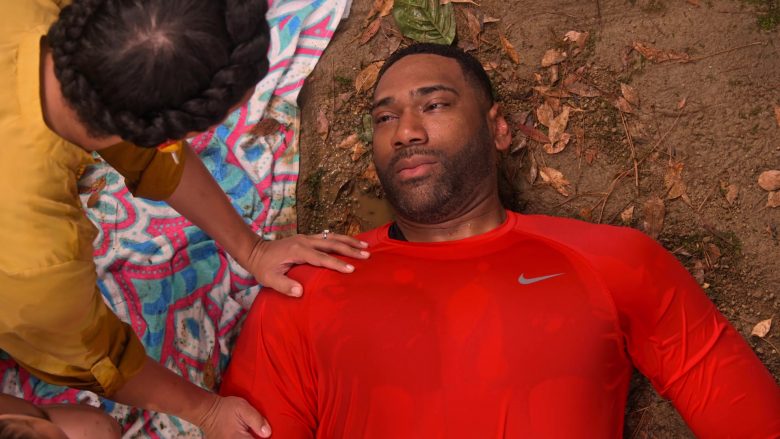 Nike Orange Long Sleeve T-Shirt Worn by Anthony Alabi as Moz McKellan in Family Reunion Season 1 Episode 13 – 2020 (4)