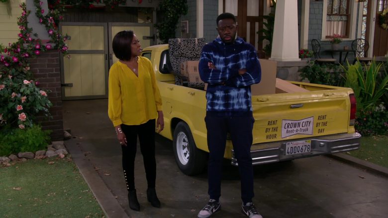 Nike Sneakers Worn by Sheaun McKinney as Malcolm Butler in The Neighborhood Season 2 Episode 12 Welcome to the Freeloader