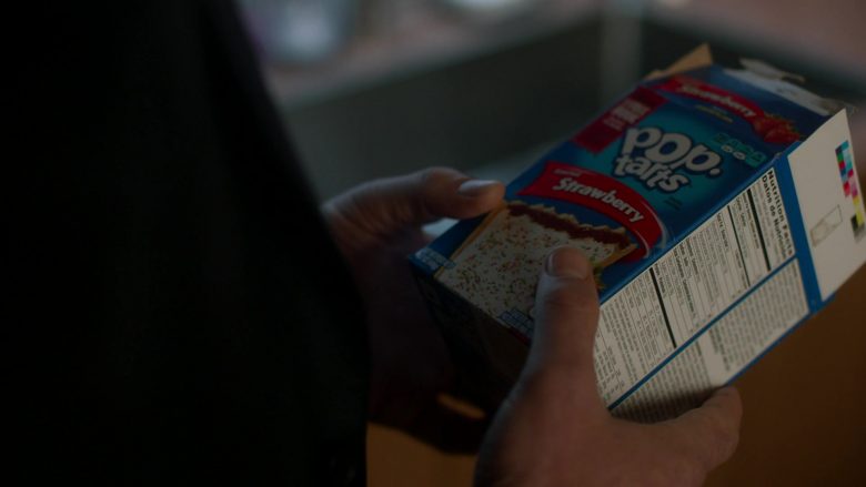Pop-Tarts Strawberry Held by Liev Schreiber in Ray Donovan Season 7 Episode 9 Bugs (1)