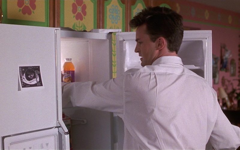 Snapple Drink in Fools Rush In (1997)