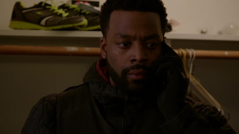 Under Armour Gloves Worn by LaRoyce Hawkins as Officer Kevin Atwater in Chicago P.D. Season 7 Episode 11 43rd and Normal (2020)