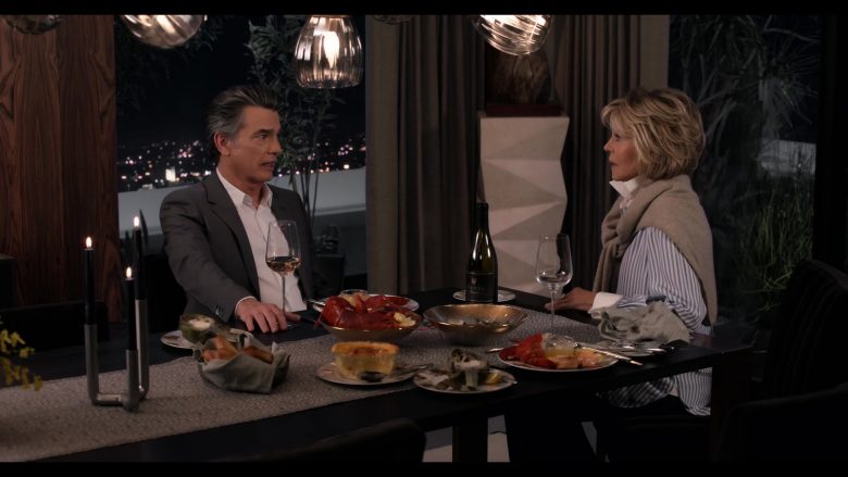 Viansa Wine Enjoyed by Peter Gallagher and Jane Fonda in Grace and Frankie Season 6 Episode 8 The Short Rib (1)