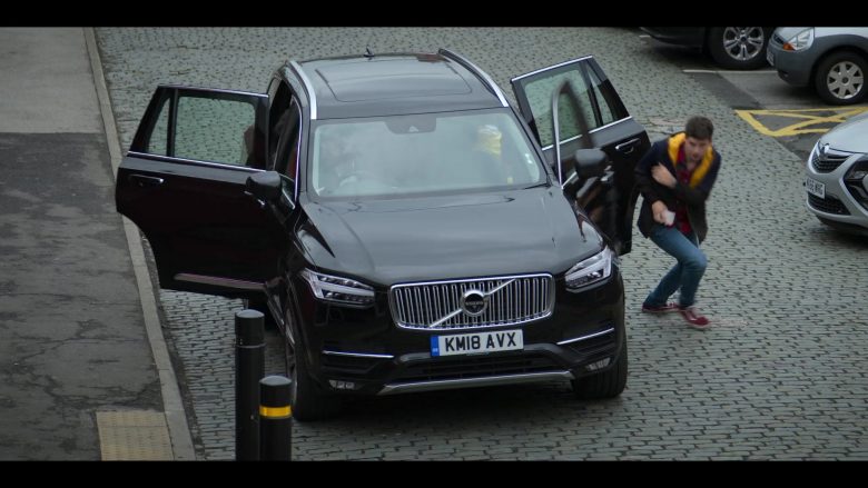 Volvo XC90 D5 Car Driven by Richard Armitage as Adam Price in The Stranger Episode 4 (4)