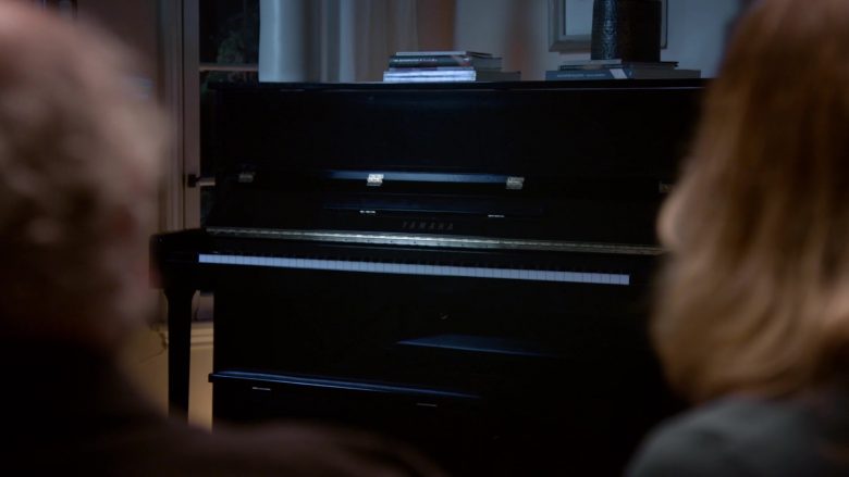 Yamaha Piano in Curb Your Enthusiasm Season 10 Episode 2 (2020)