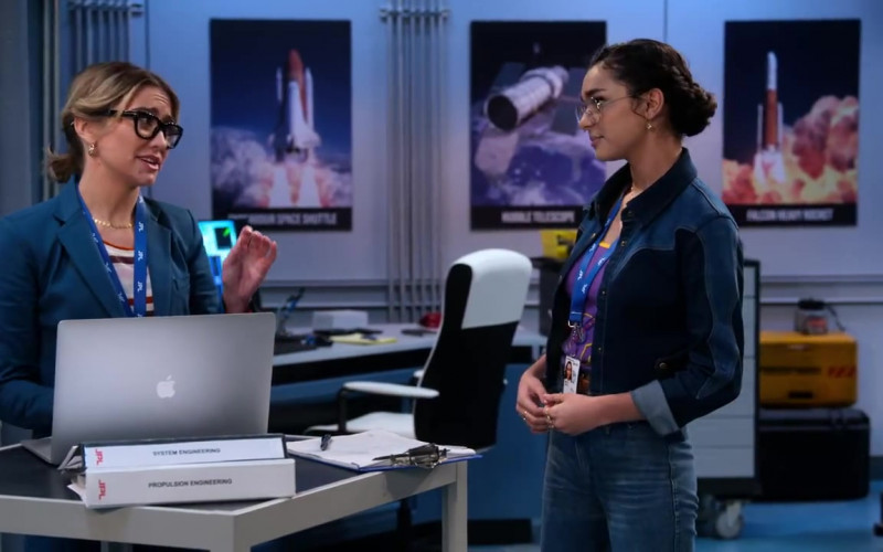 Apple MacBook Laptop Used by Chelsea Kane as Ava in The Expanding Universe of Ashley Garcia Season 1 Episode 4 (1)