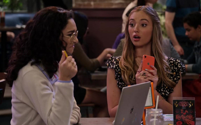 Apple iPhone Held by Bella Podaras in The Expanding Universe of Ashley Garcia Season 1 Episode 3 (1)